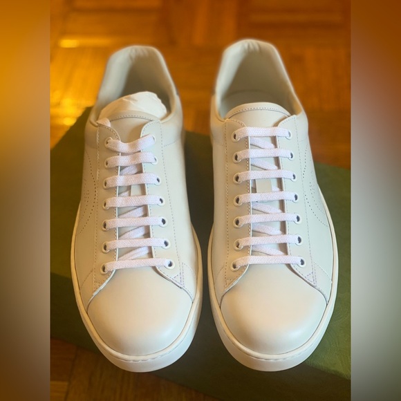 GUCCI ๐ Ace Sneaker | Menโs Size 10.5 US White Leather/Grey Interlocking Gs NWT - Picture 10 of 16
